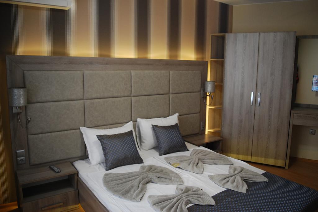 Dune Boutique Hotel Поморие Экстерьер фото